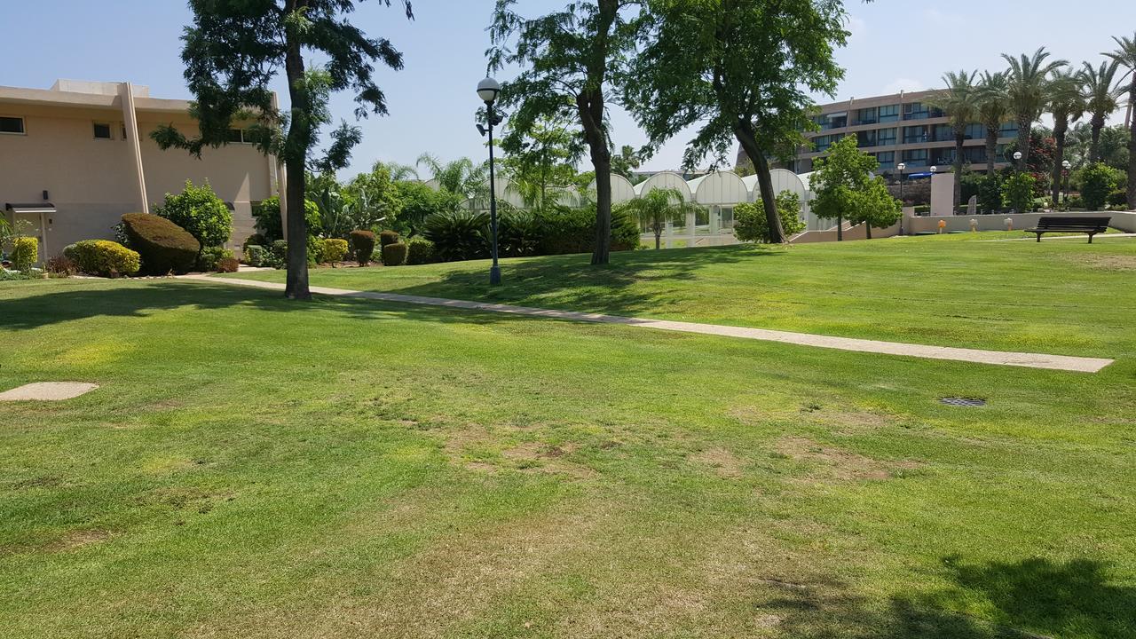 Neot Golf Caesarea Garden Apartment Dış mekan fotoğraf